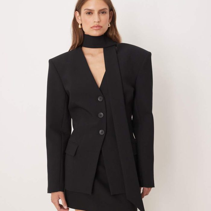 ASOS DESIGN cinch shoulder pad blazer with