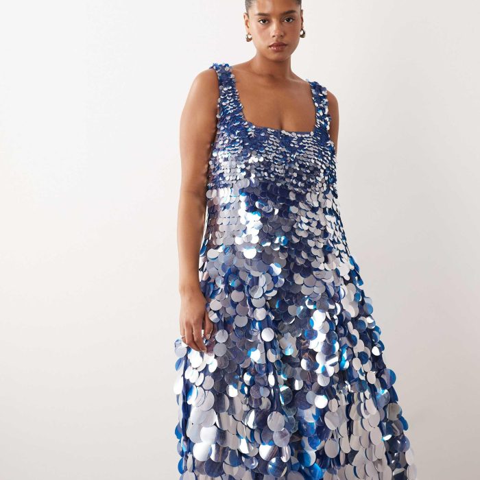 ARRANGE Curve embellished disc sequin