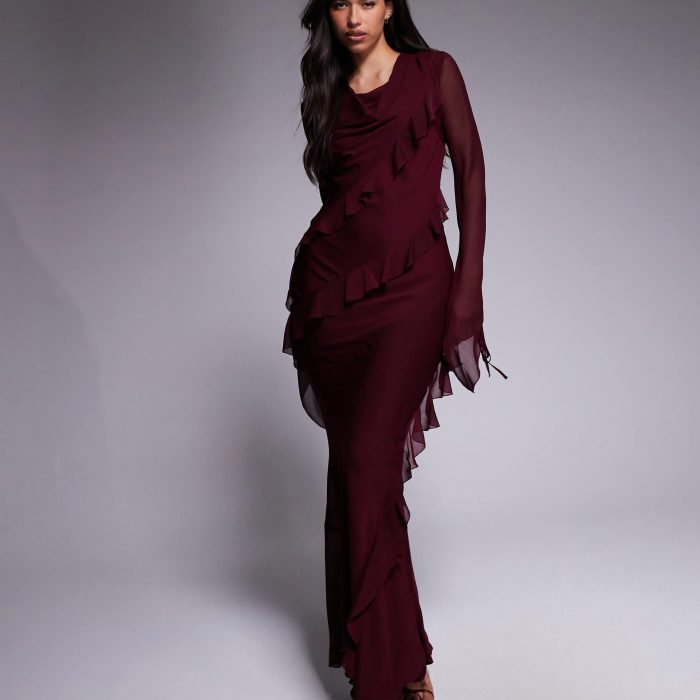 Daska chiffon ruffle maxi dress in burgundy