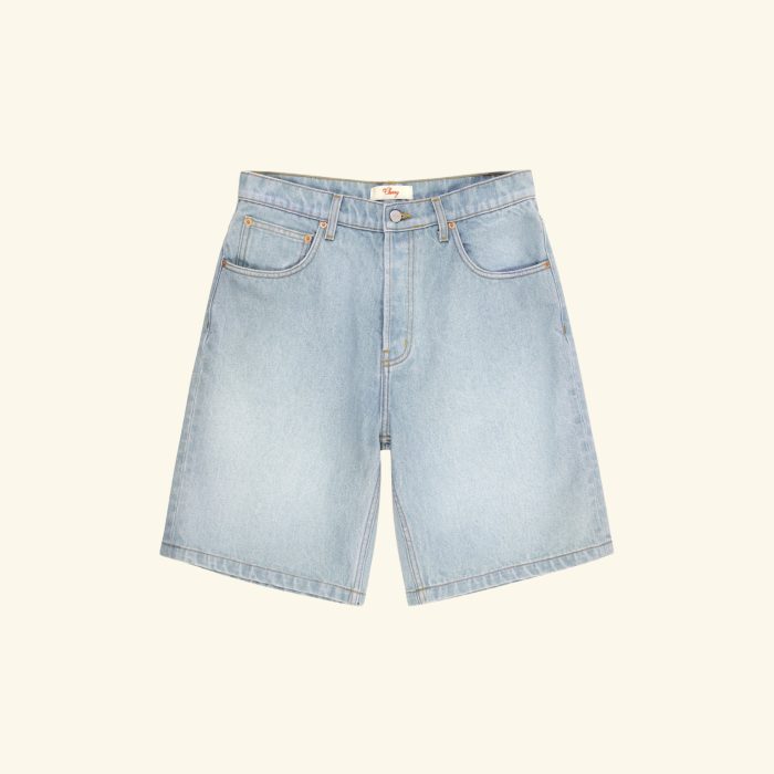 short in lightwash blue